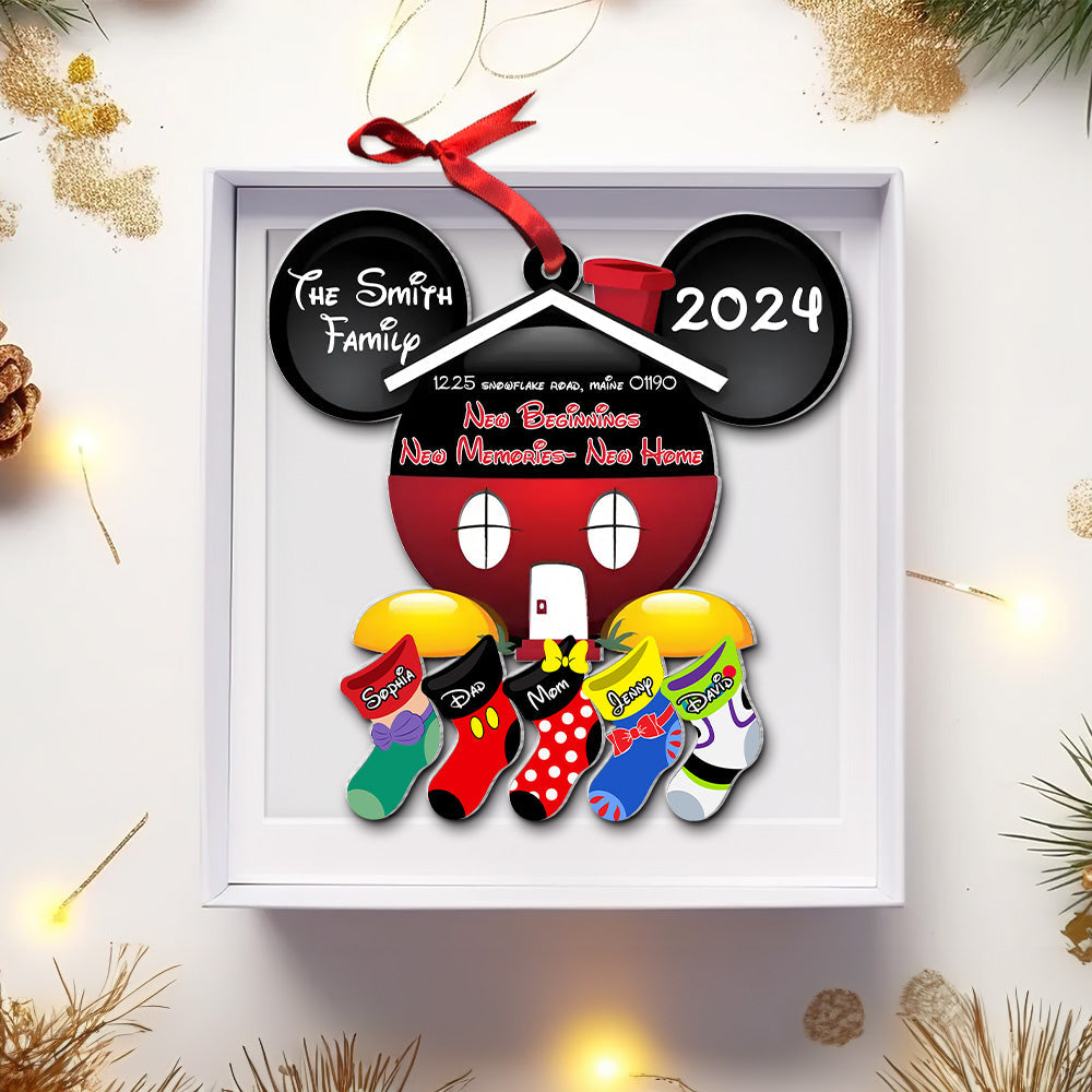 Alternative view of Cartoon Family Ornament - Personalized Gifts For Christmas  04xqtn301024