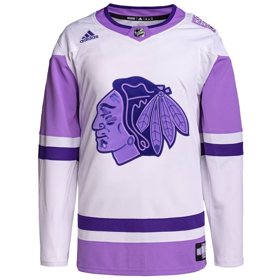 Alternative view of Chicago Blackhawks Hockey Fights Cancer Primegreen Men Jersey - White/Purple - JS613 