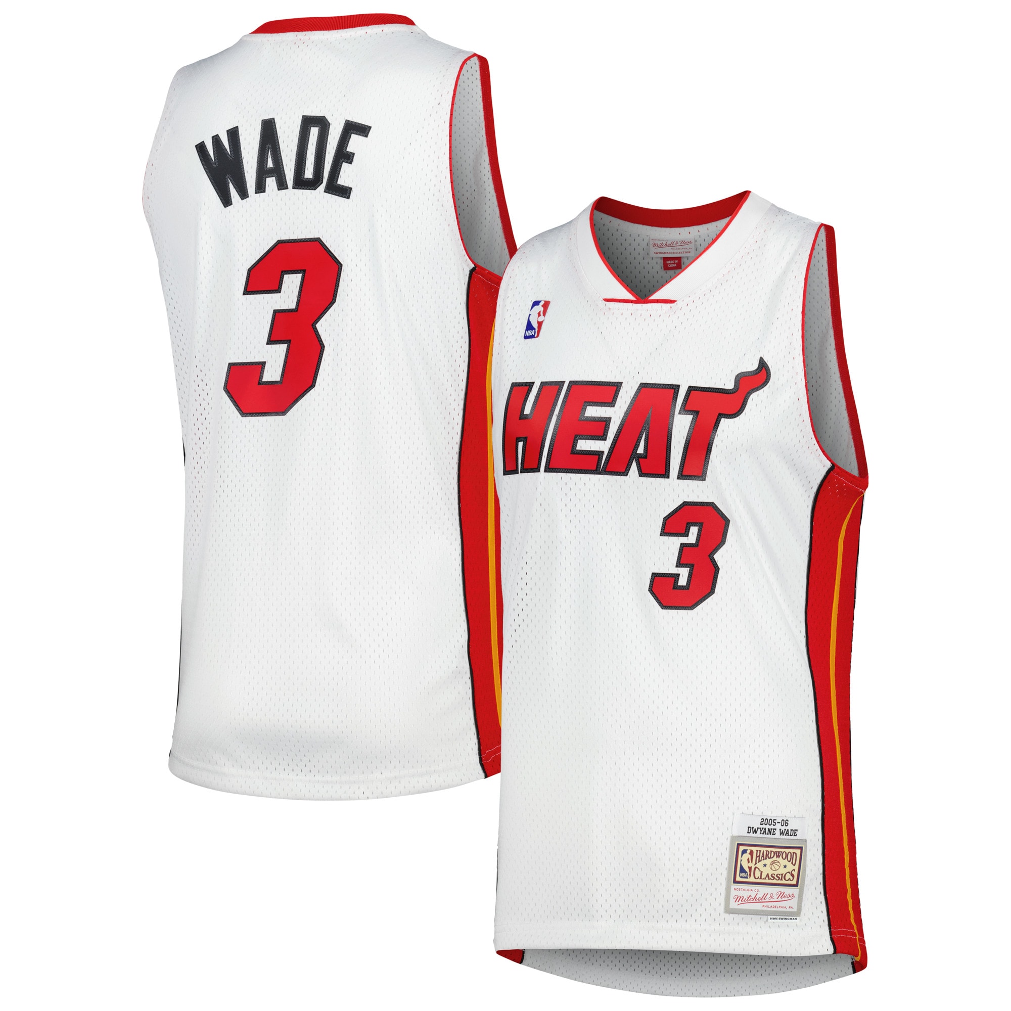 Alternative view of Dwyane Wade Miami Heat Mitchell & Ness 2001/02 Hardwood Classics Swingman Jersey - White