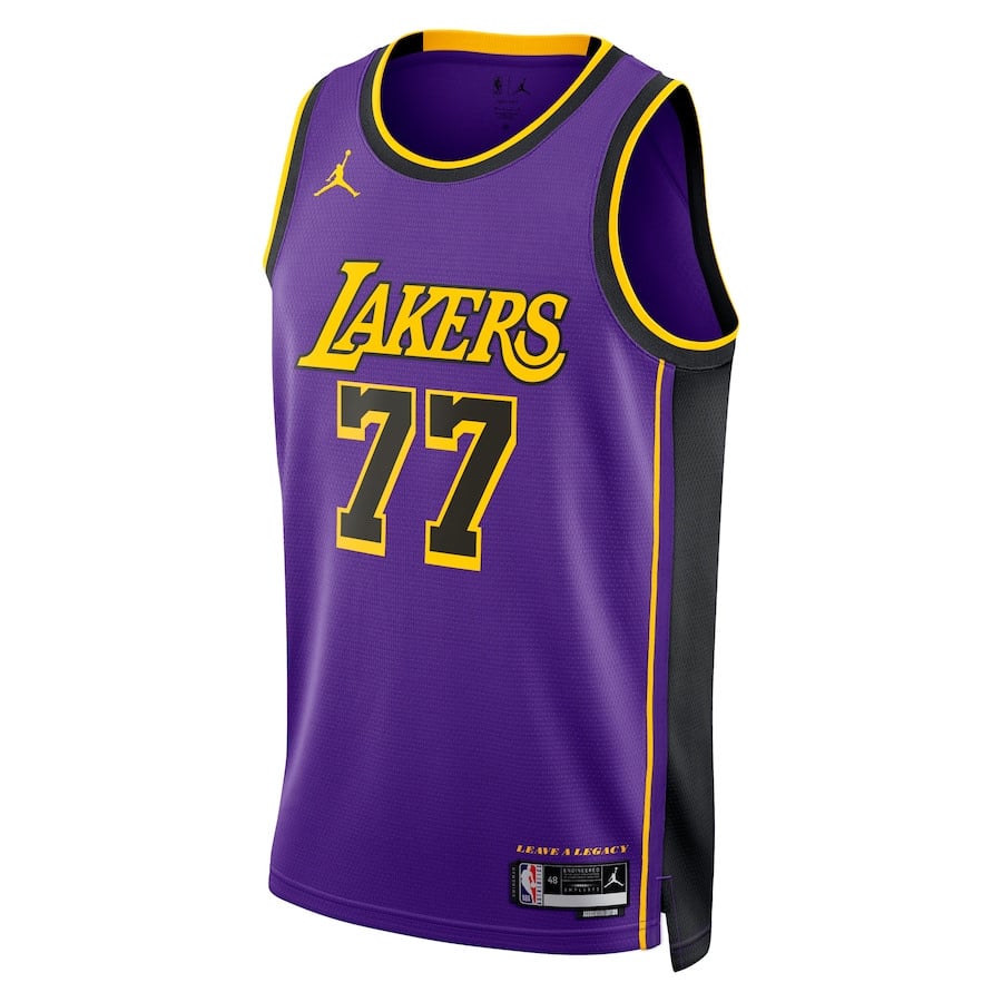 Alternative view of Luka DonÄiÄ‡ 77 Los Angeles Lakers Statement Edition Swingman Jersey - Purple - JS455 