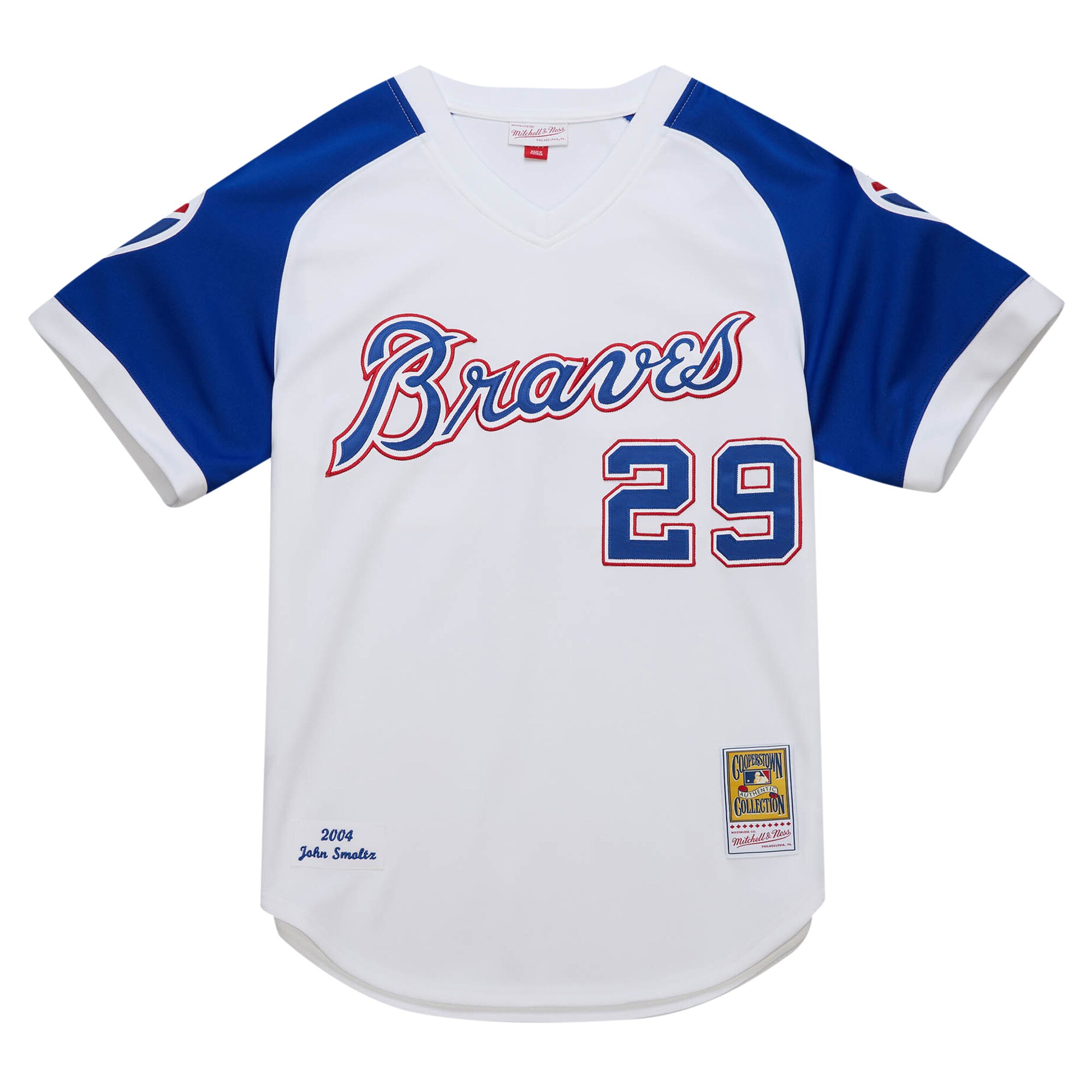 Alternative view of Men's Atlanta Braves John Smoltz Mitchell & Ness White 2004 Cooperstown Collection Throwback Jersey - JS883