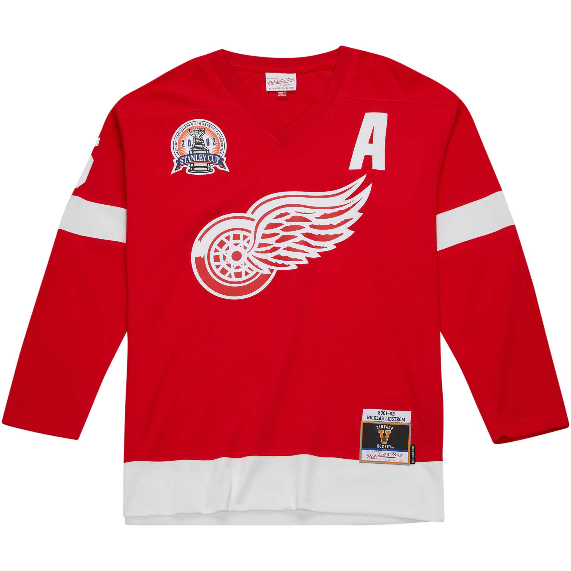 Alternative view of Men's Detroit Red Wings Nicklas Lidstrom Mitchell & Ness Red Alternate Captain Patch 2001/02 Blue Line Player Jersey - JS151 