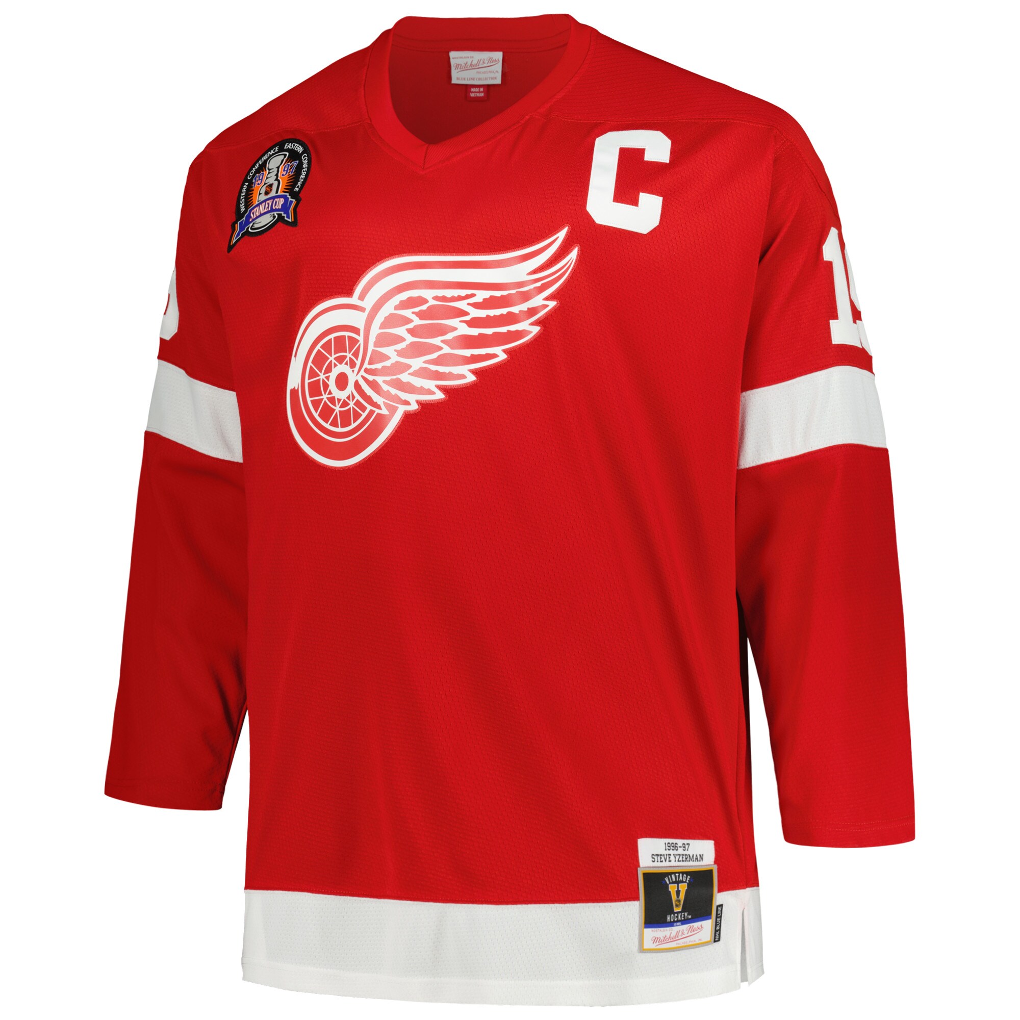 Alternative view of Men's Detroit Red Wings Steve Yzerman Mitchell & Ness Red Big & Tall Captain Patch Blue Line Player Jersey - JS813 