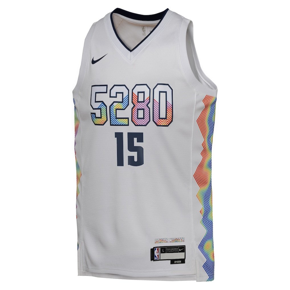 Alternative view of Nikola Jokić 15 Denver Nuggets 2024/25 Swingman Player YOUTH Jersey - City Edition - White - JS151 