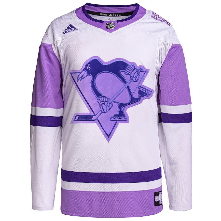 Alternative view of Pittsburgh Penguins Hockey Fights Cancer Primegreen Men Jersey - White/Purple - JS587 