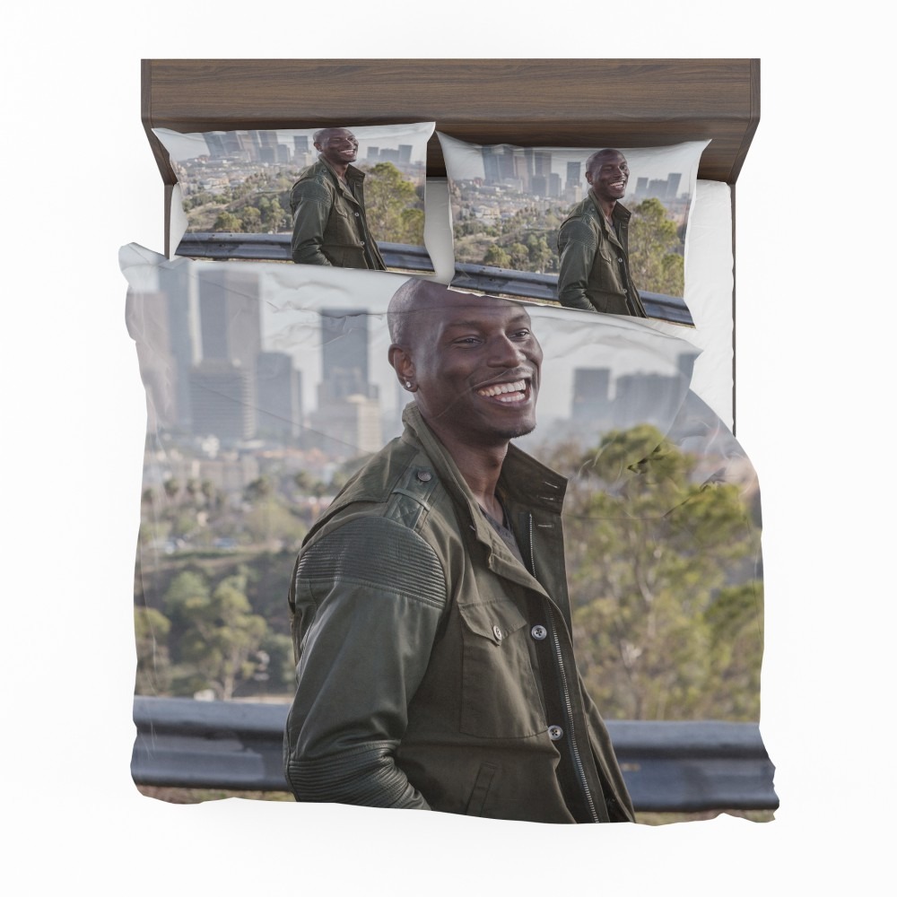 Alternative view of Roman Pearce Tyrese Gibson In Furious 7 Fast & Furious Bedding Set - Custom Bedding Set