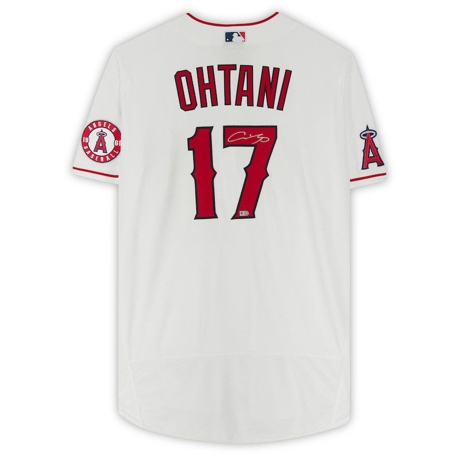 Alternative view of Shohei Ohtani 17 Los Angeles Angels Signed Jersey - White 