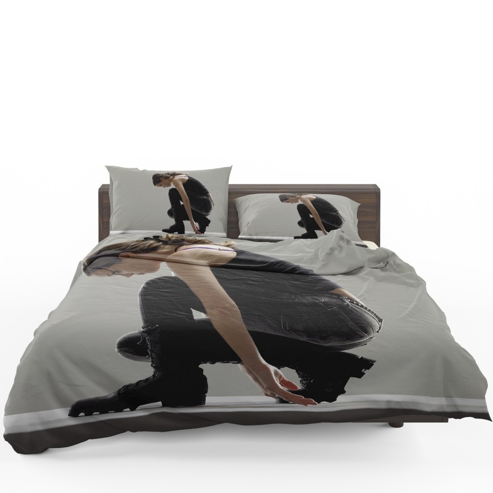 Summer Glau In Terminator The Sarah Connor Chronicles TV Show Bedding Set - Custom Bedding Set