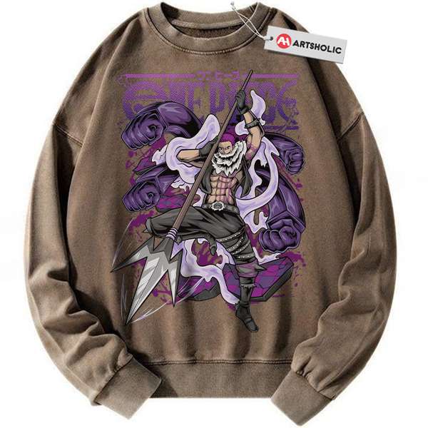 Alternative view of Charlotte Katakuri Sweatshirt, One Piece Sweatshirt, Anime Sweatshirt, Vintage Sweatshirt