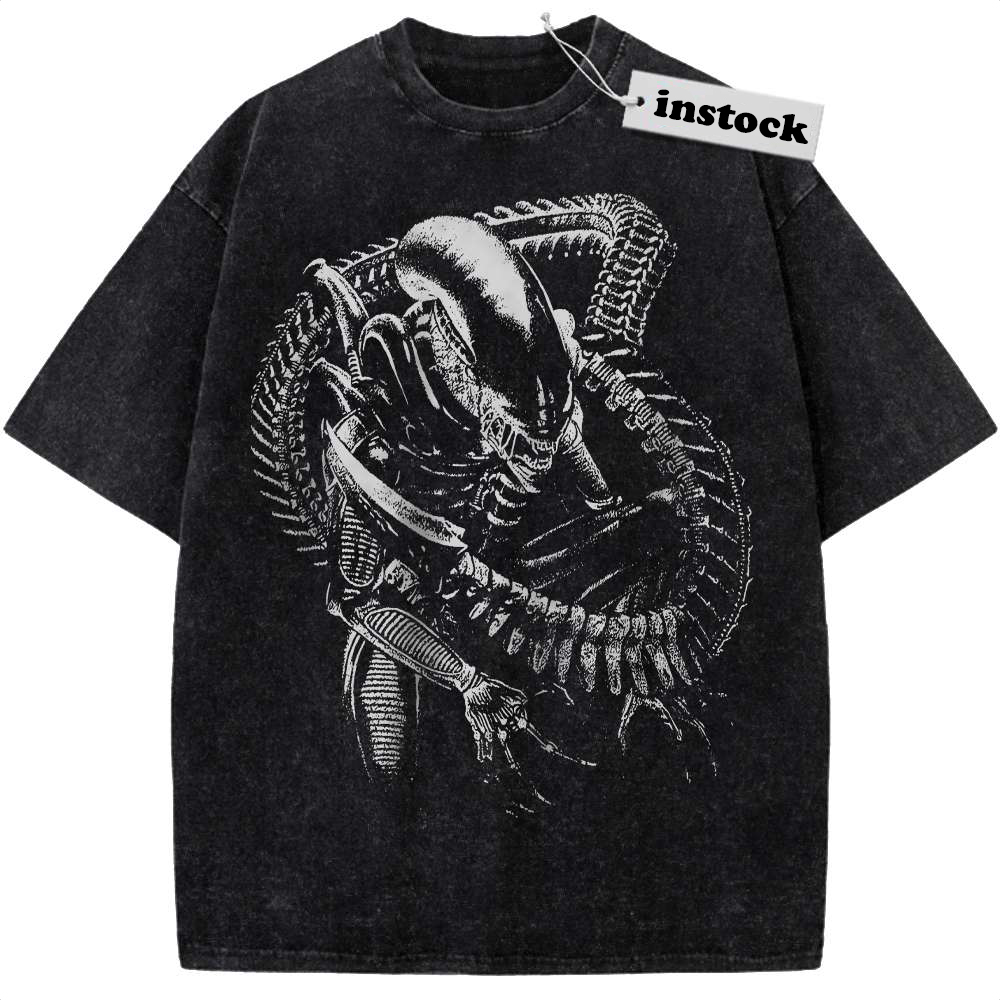 Xenomorph Shirt, Alien vs Predator Shirt, Movie Shirt, Vintage T-Shirt